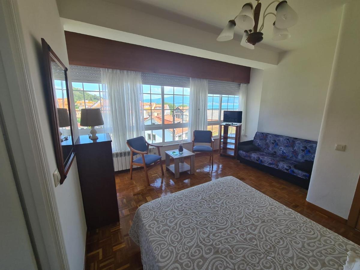 فندق Hostal Playa Atlantica Louro المظهر الخارجي الصورة